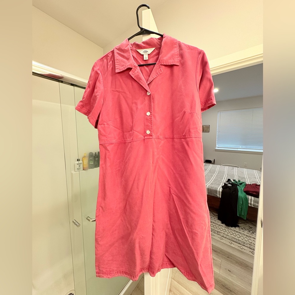Vintage 90s Pink Short Sleeve Button-Up Dress